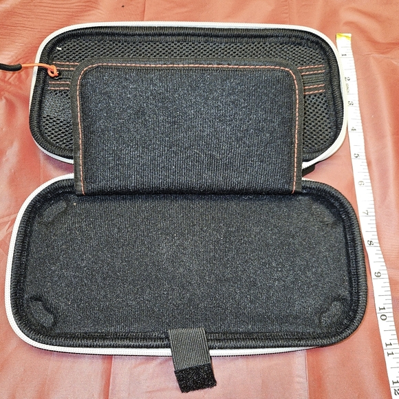 Nintendo Switch Protection Travel Case 8-Bit  Retro Never Used New "Game Over" - Picture 4 of 8